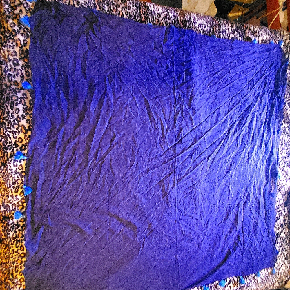 Scarfs - Picture 14 of 15
